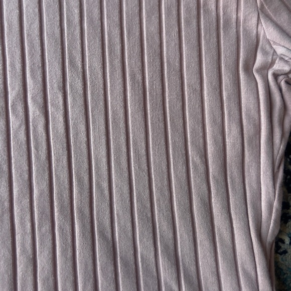 Women’s Pink Cropped Top Size Large - Picture 3 of 4